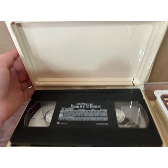 Vintage Beauty And The Beast Black Diamond Alice In Wonderland VHS Tapes Disney - Picture 10 of 12